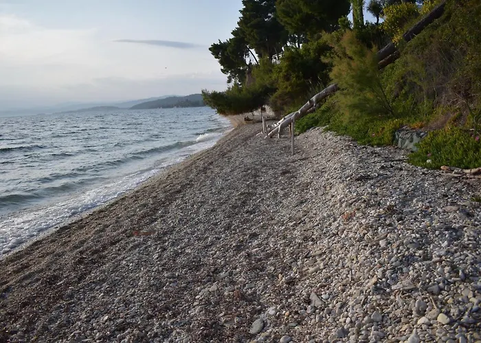 Апартаменты Mathesi Sea Front *