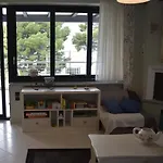 Mathesi Beachfront In Daire *
