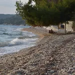 Mathesi Sea Front * Elia Nikitis