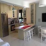 Mathesi Sea Front Appartement *