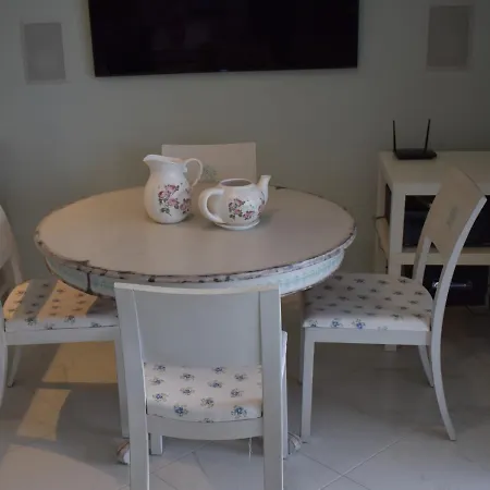 Mathesi Beachfront In Appartement *