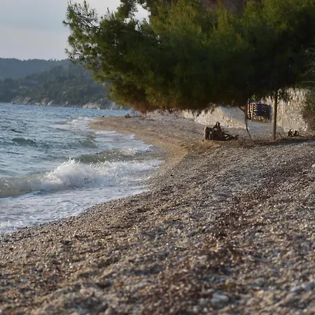 Mathesi Beachfront In * Elia Nikitis