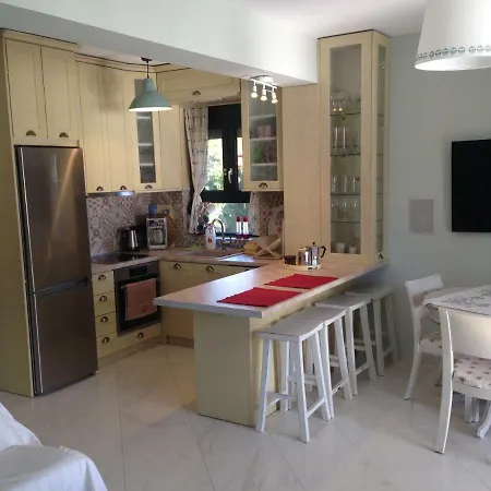 Mathesi Beachfront In Appartement *