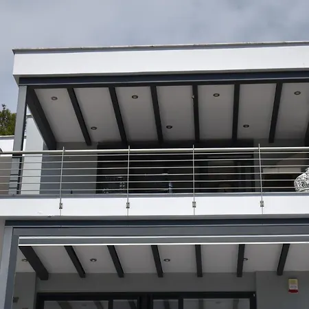 Mathesi Sea Front Apartment