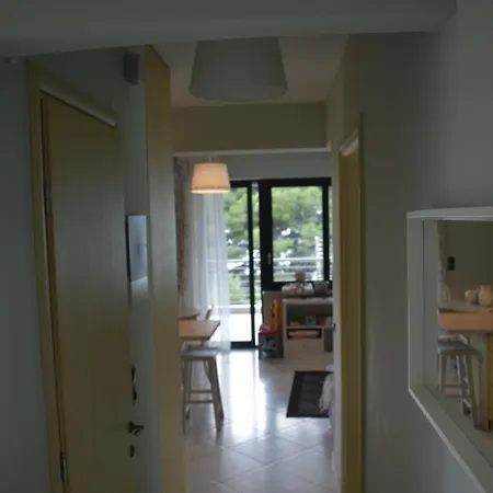 Mathesi Sea Front Apartment *