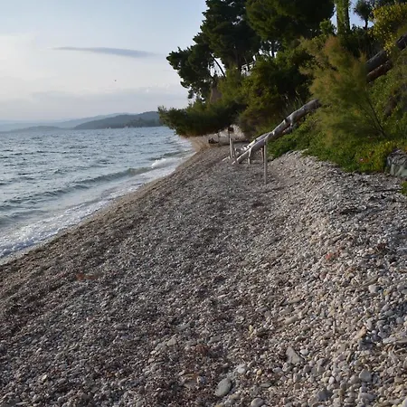 Apartment Mathesi Sea Front *