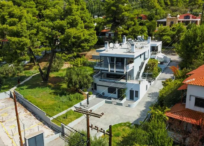 Mathesi Sea Front * Elia Nikitis